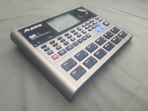 Alesis - SR-18 2